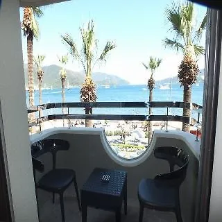 كاندان بيتش 2*