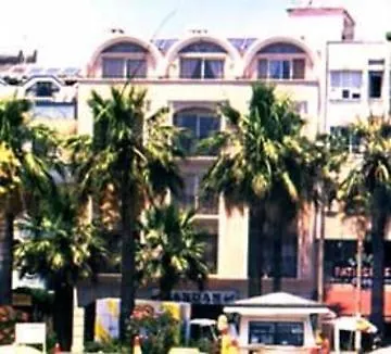 فندق كاندان بيتش مرمريس