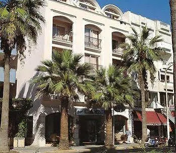 كاندان بيتش 2*